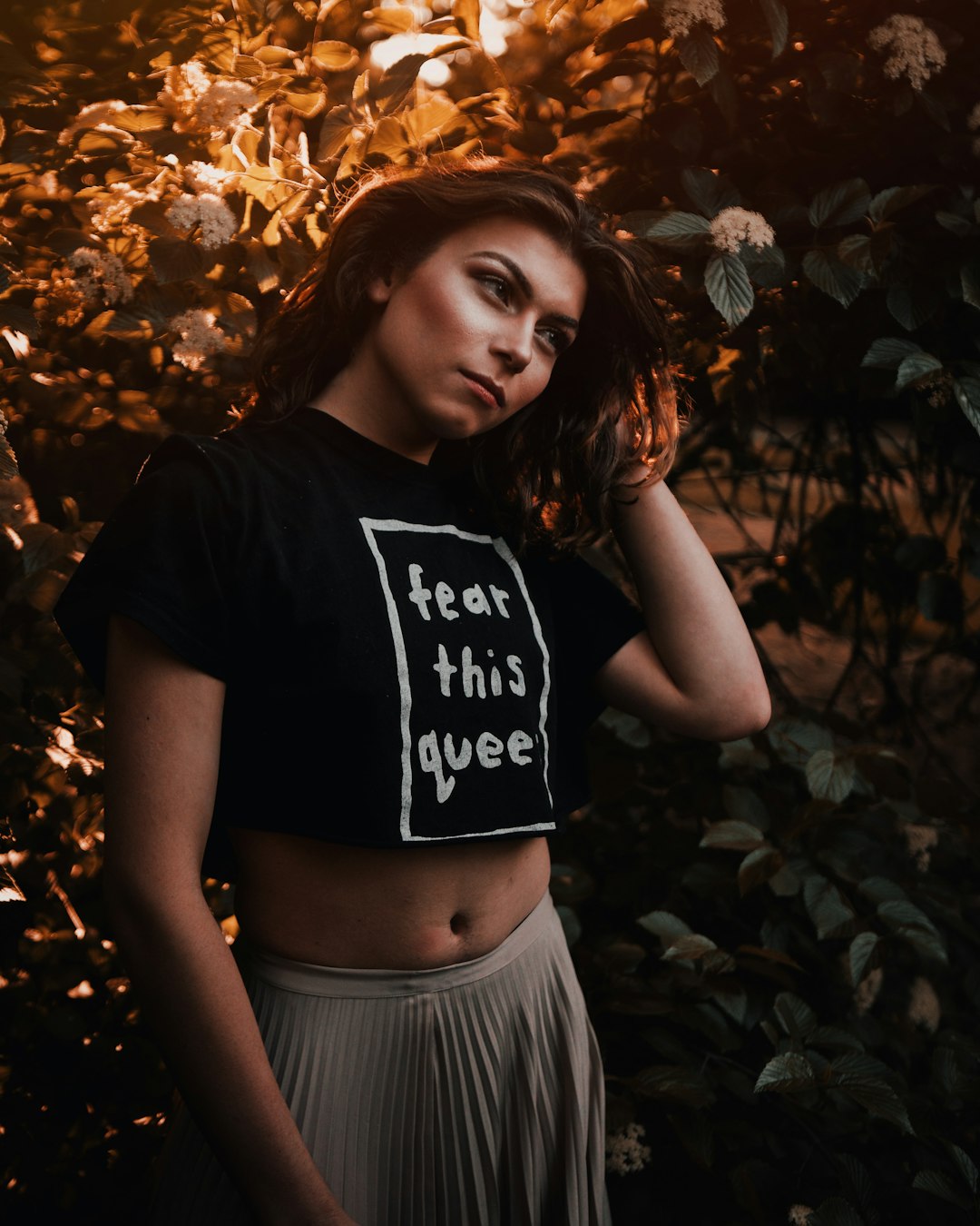 woman wearing black crop top