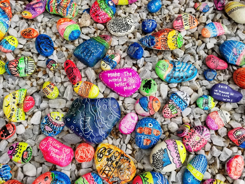 decorative pebbles