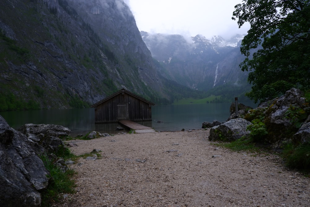 cabin in lake