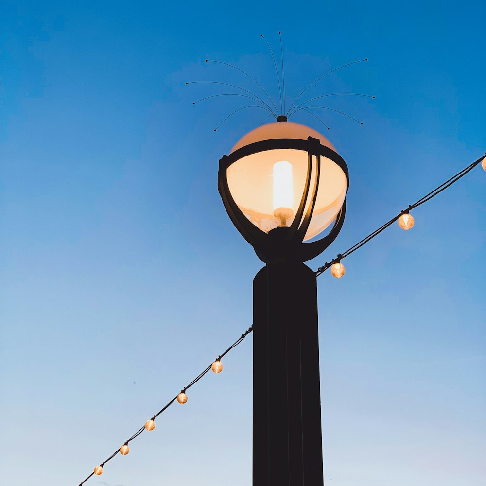 close photography of light post