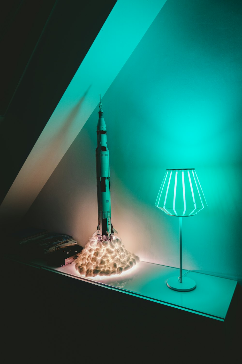 Lámpara de mesa verde