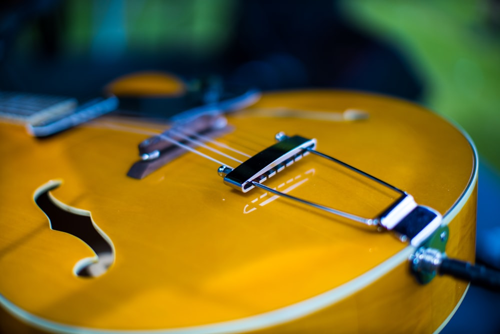 brown guitar