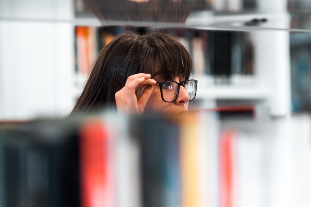 woman wearing eyeglasses