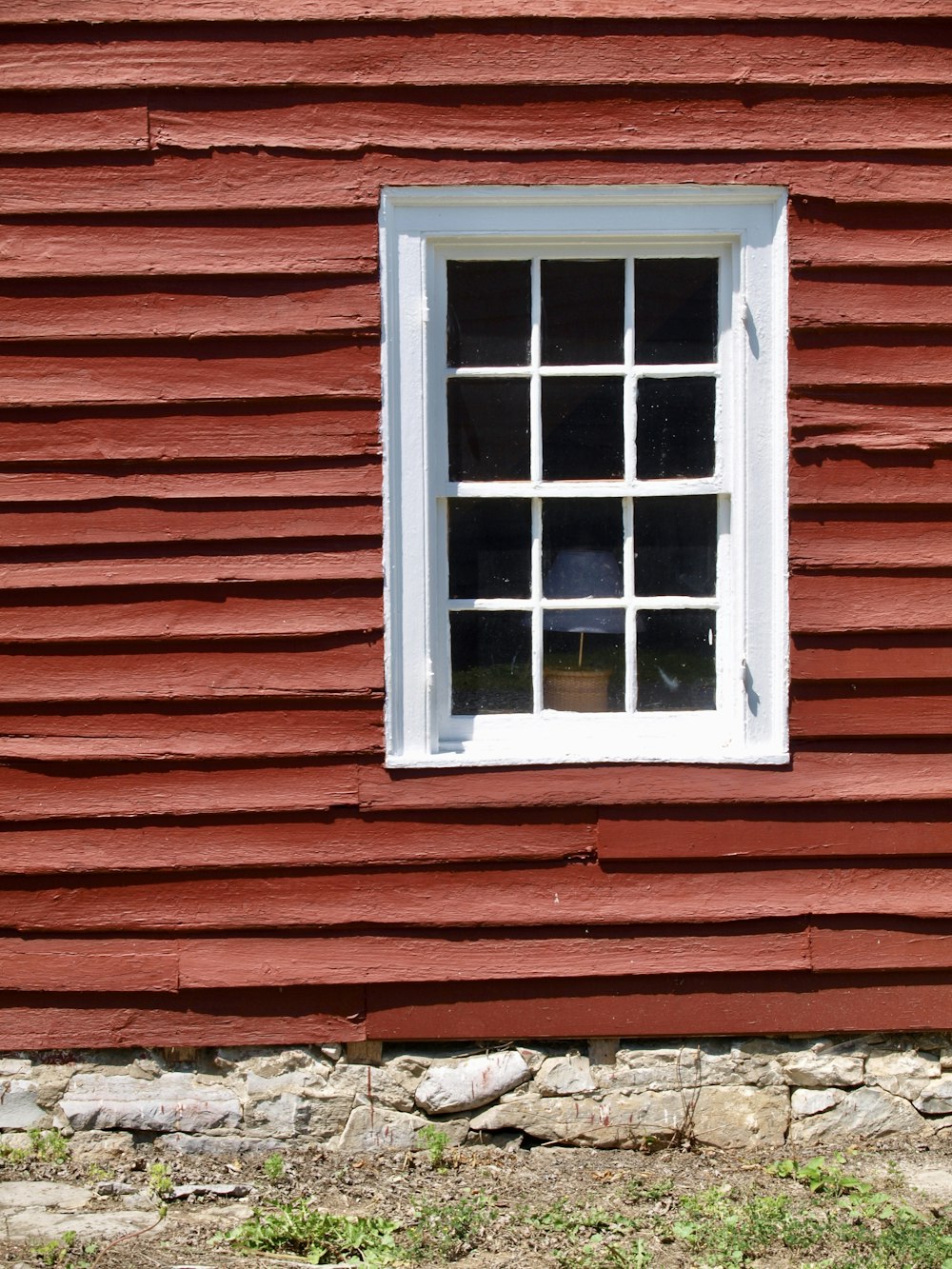 closed pane window