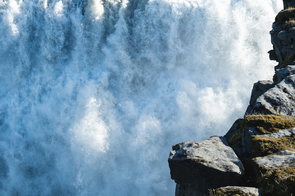 Chutes d’eau pendant la journée