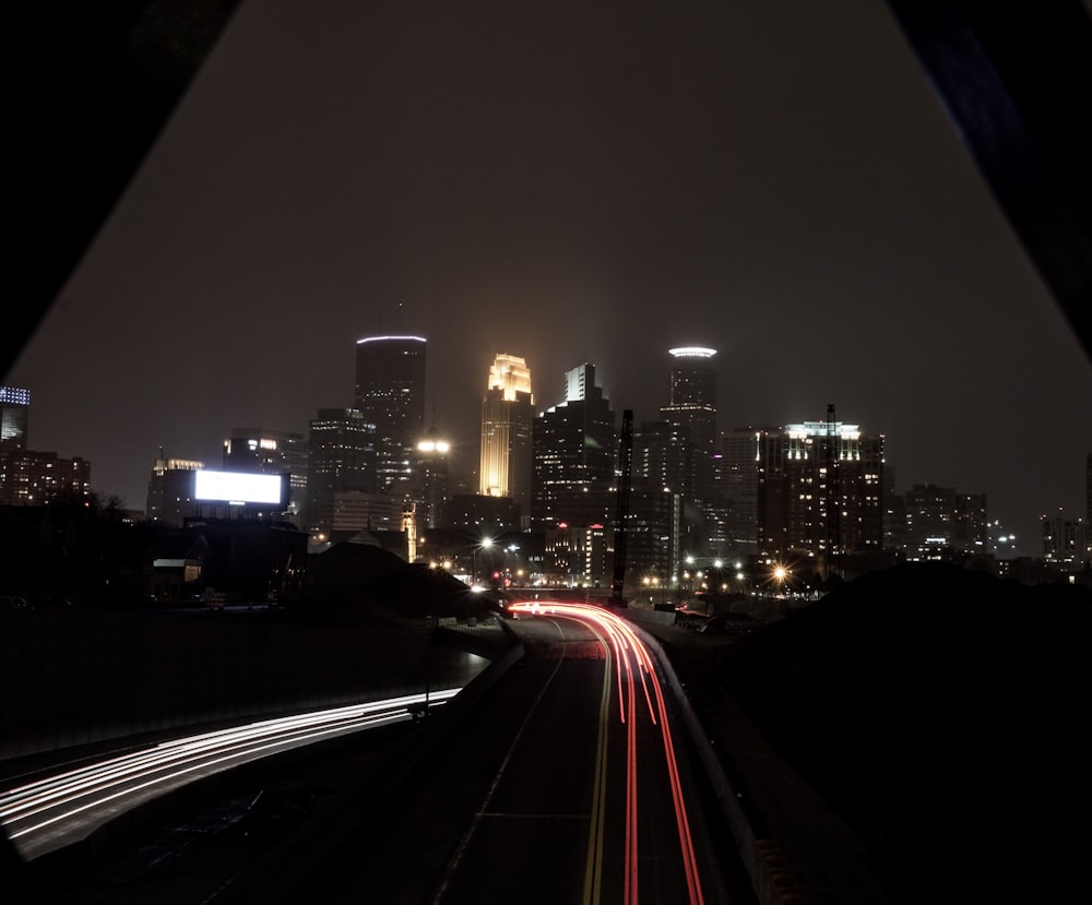 fotografia timelapse de edifícios