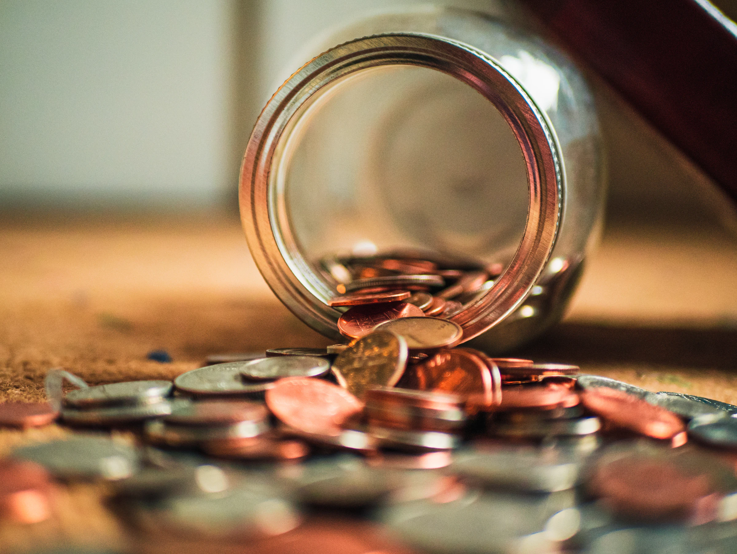 UK Credit Card Debt: How to Escape the £1,400 Average Trap