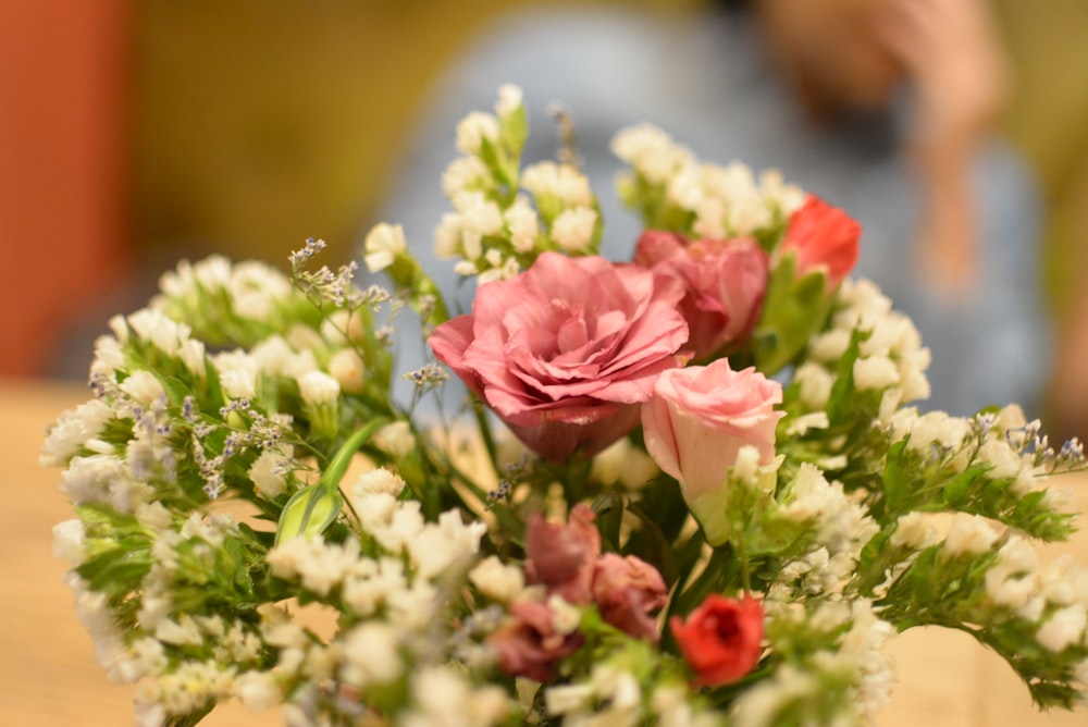 white and beige bouquet of flowers