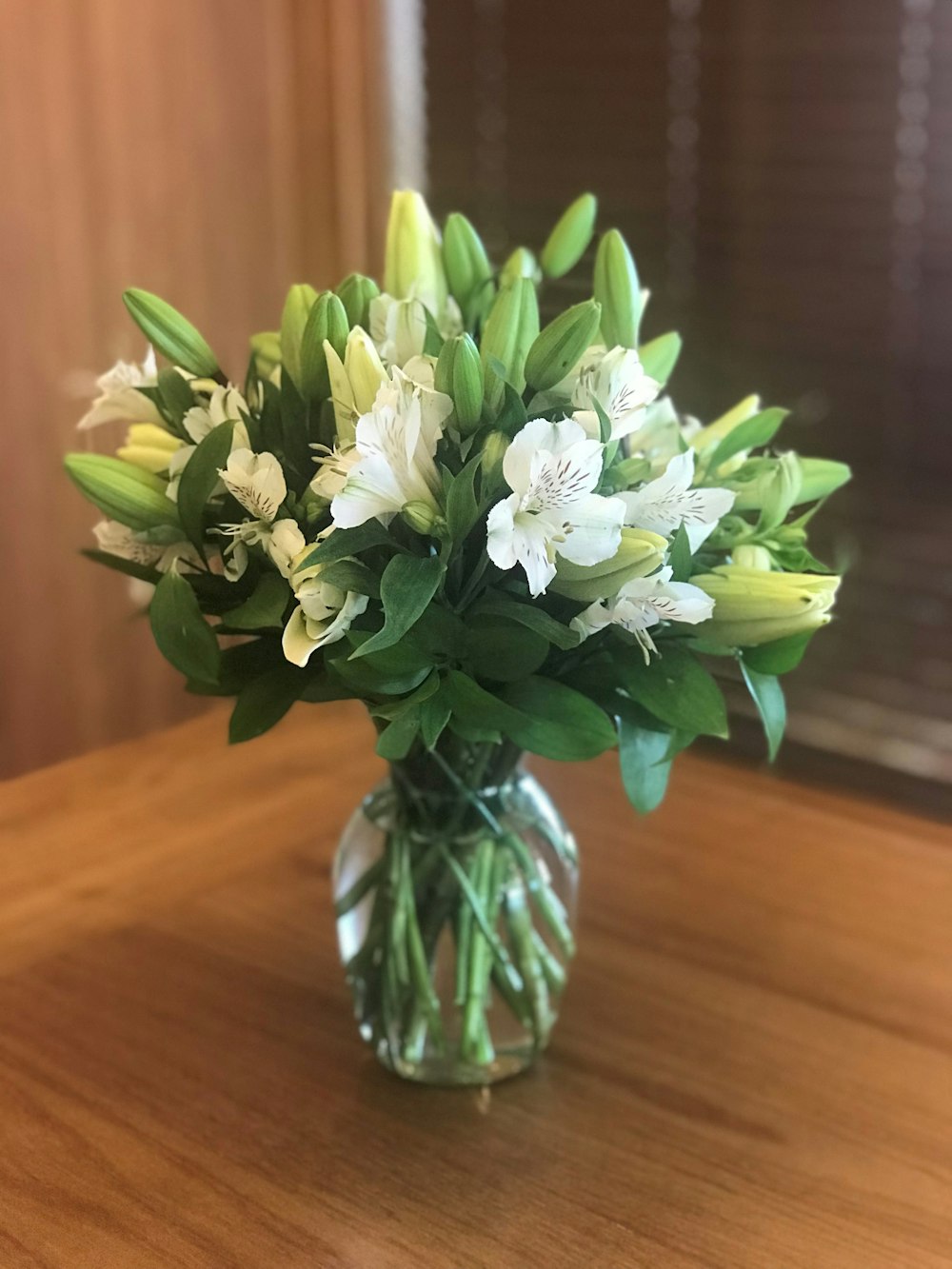 white flower arrangement