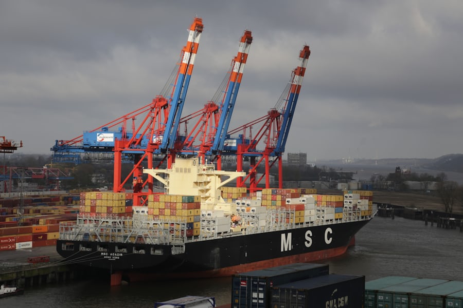 A cargo ship (Bernd Dittrich via Unsplash)