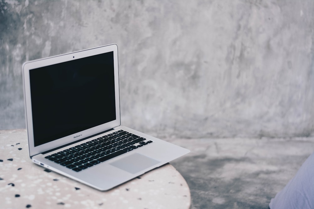 MacBook Air with black screen display