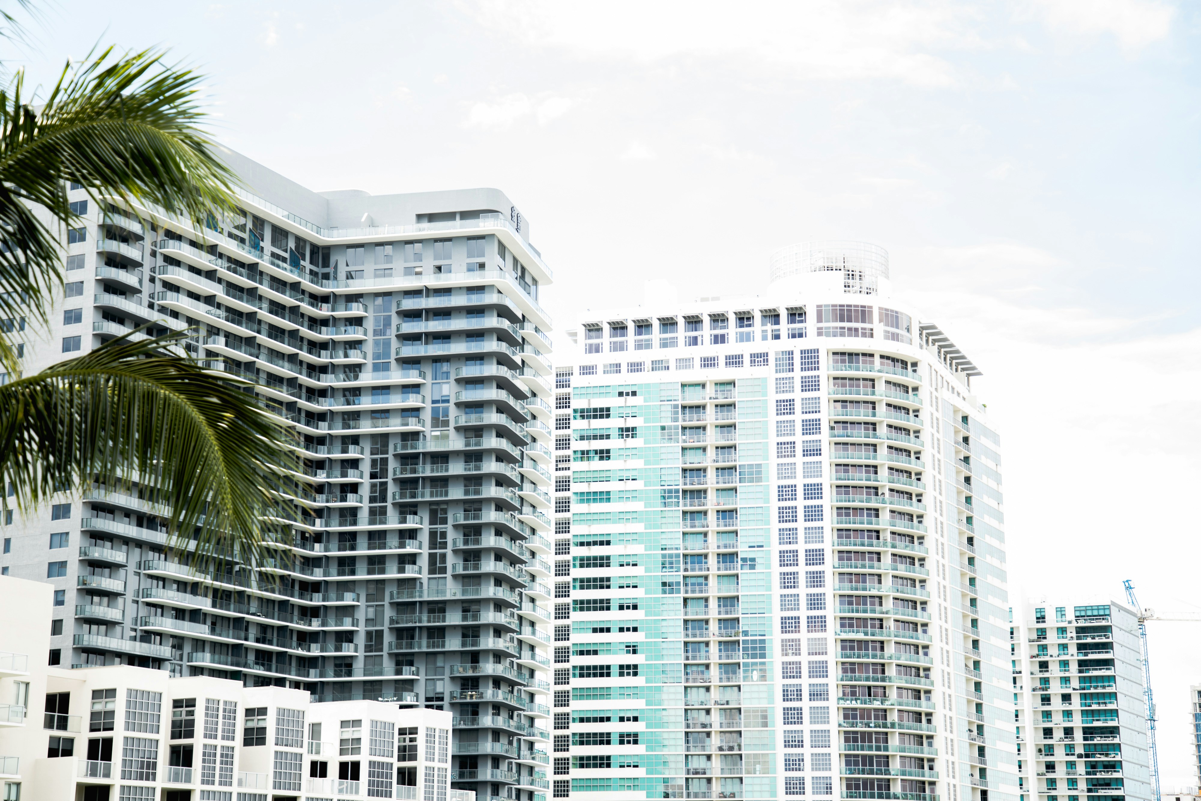 Downtown apartment complexes in Miami
