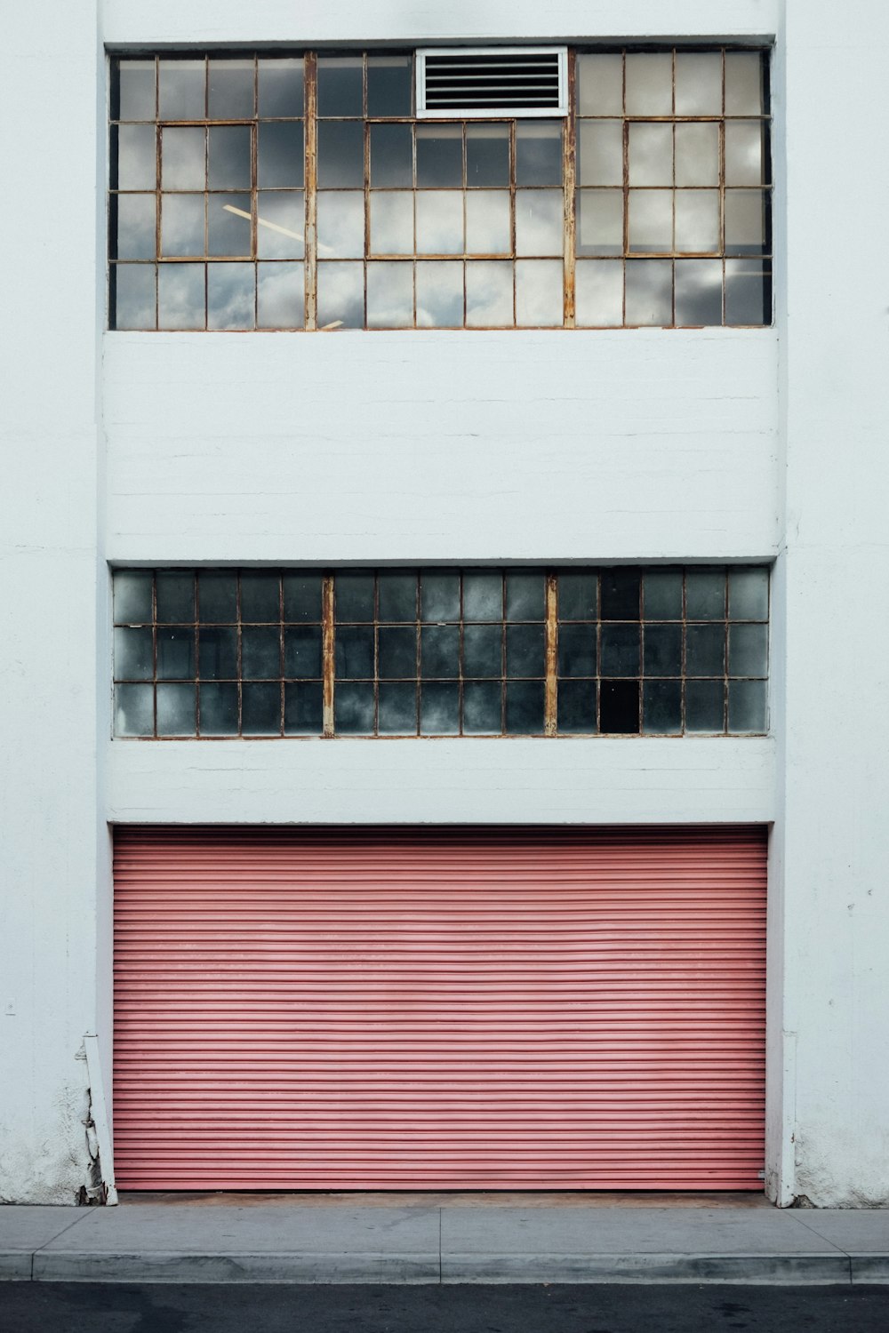 red roll-up door