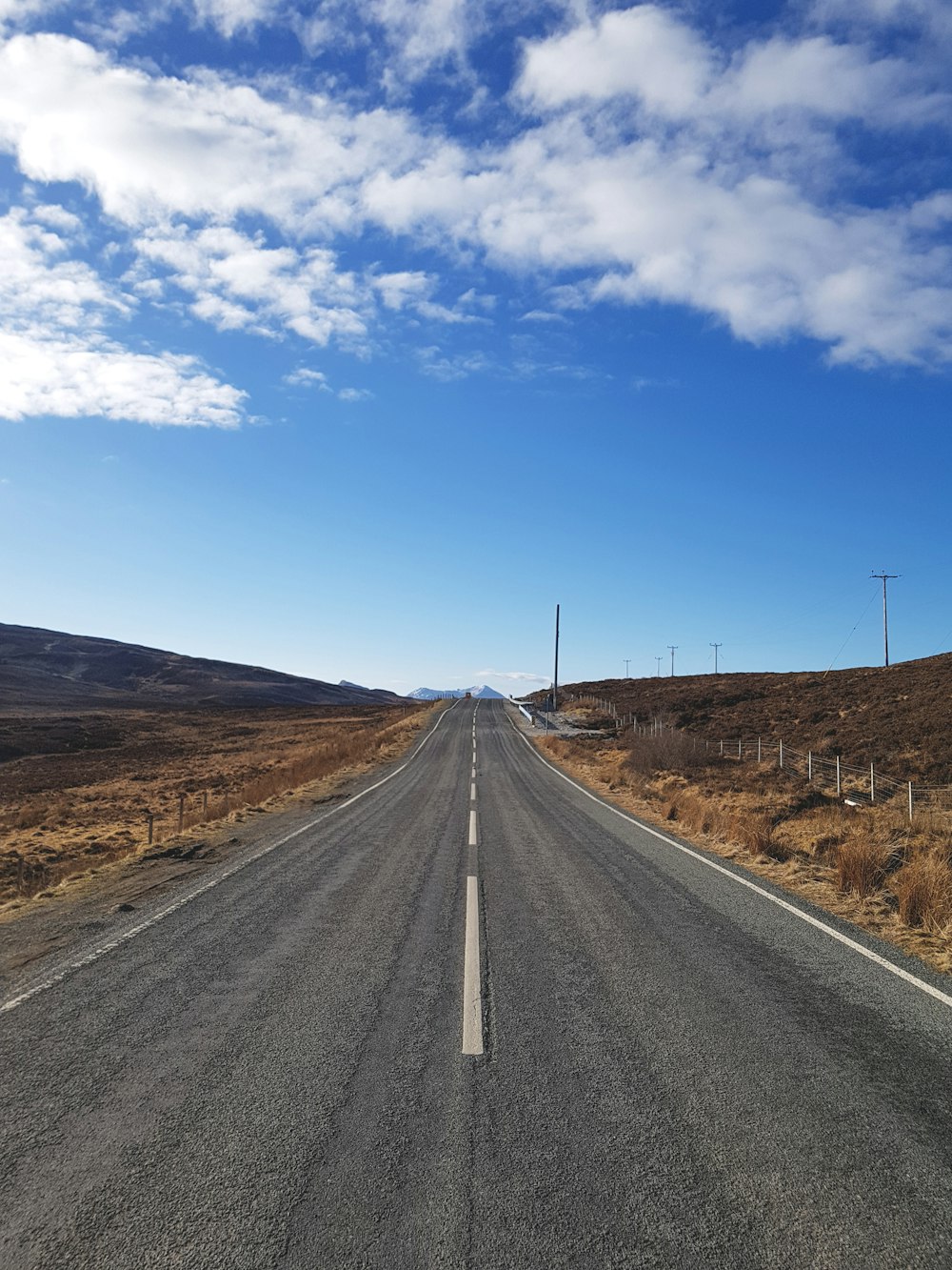 no vehicles on road during daytime