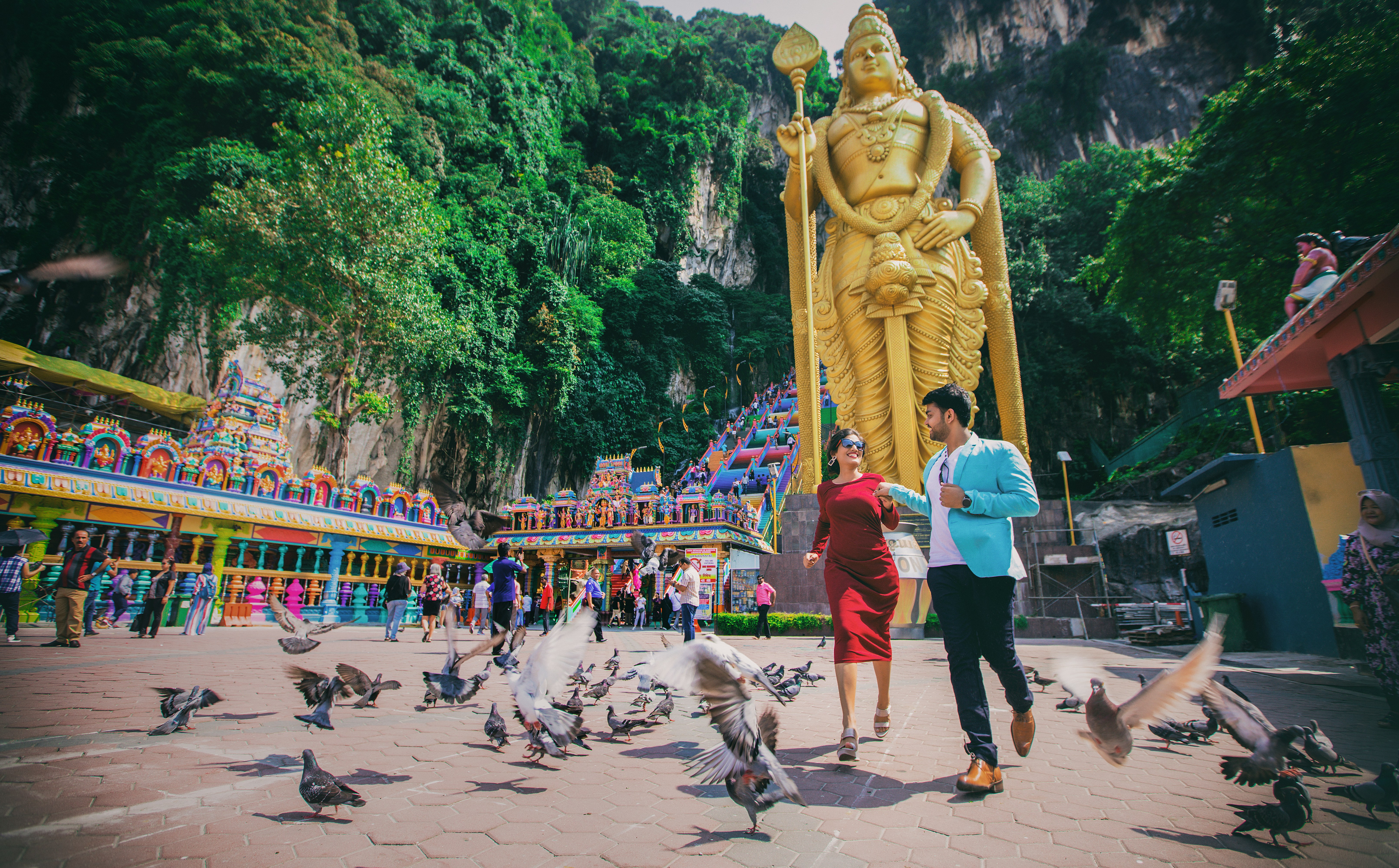 Internet & SIM Cards in Batu Caves for Travelers (2026)