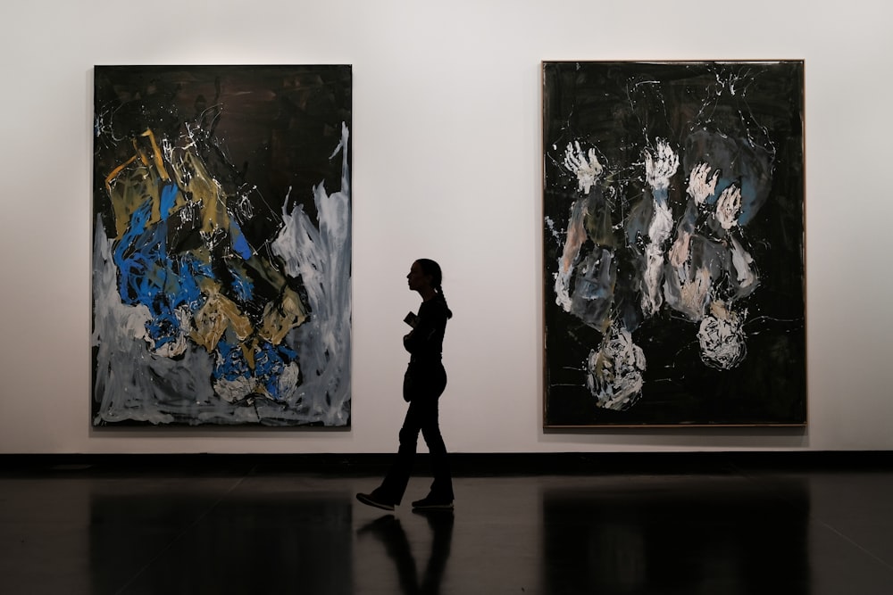 100 Art Gallery Pictures Download Free Images On Unsplash