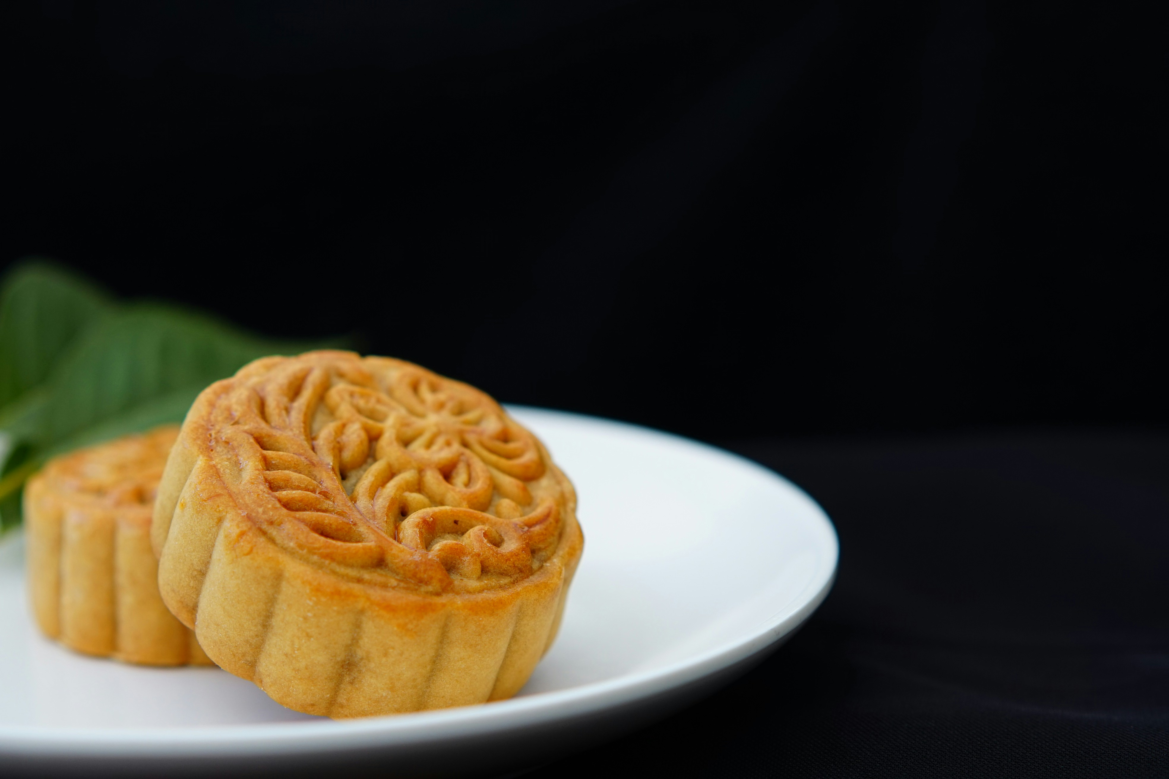 6 Fusion Cuisine Recipes Combining Pastries and Asian Fillings