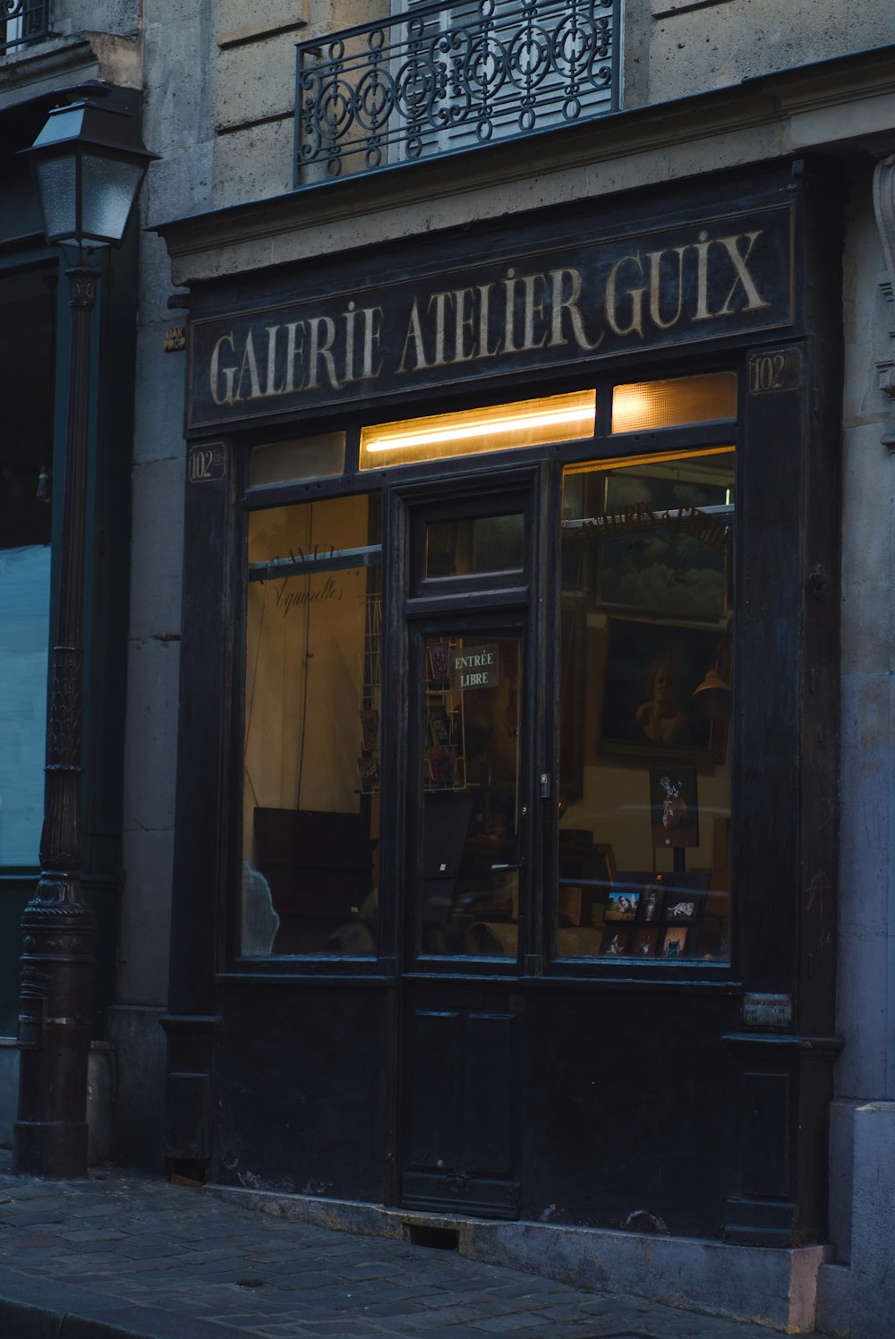 Galerie Atelier Guix shop