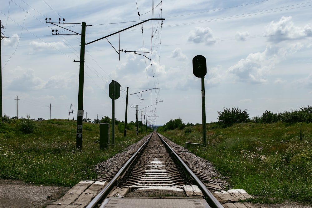 gray train railways