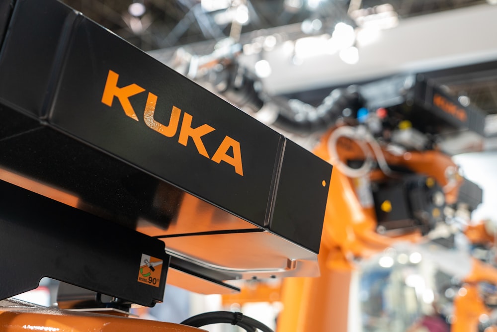 Kuka labeled box