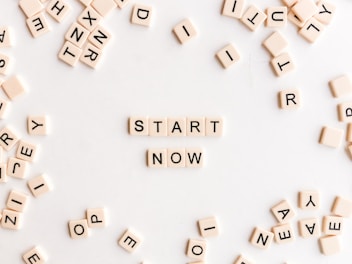 start now sign