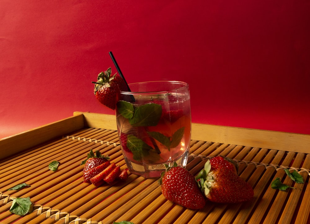 strawberry juice in glass