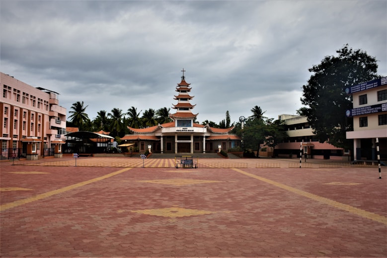 red temple