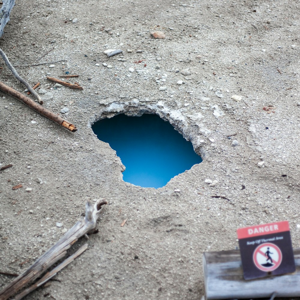 Cuerpo de agua bajo el suelo