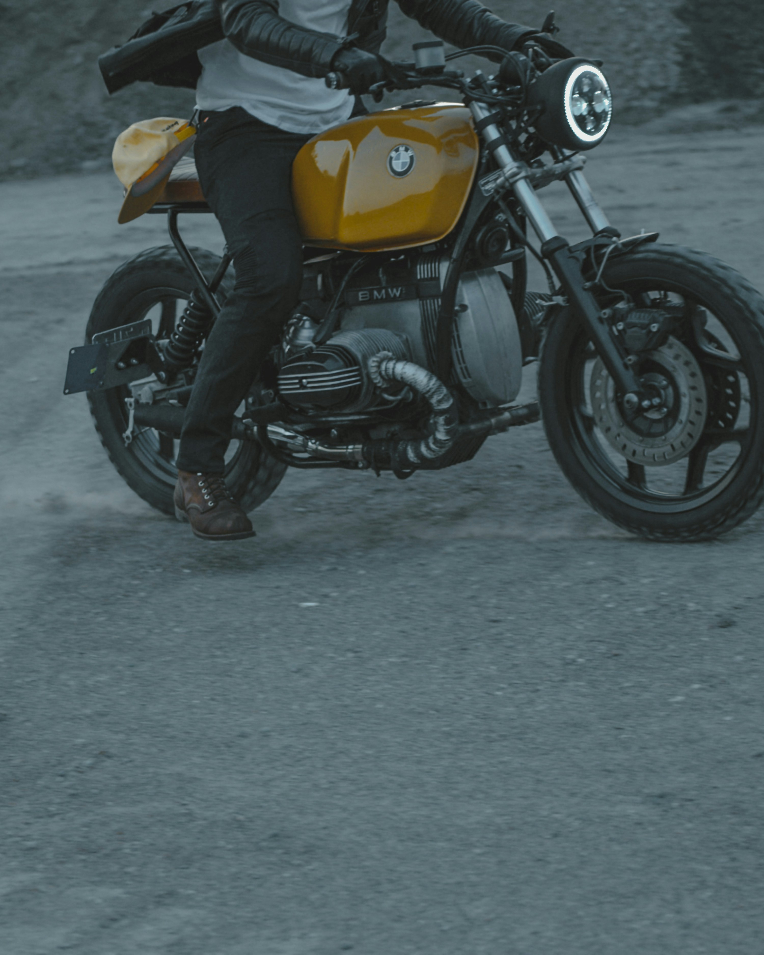 Photo by leonseierlein