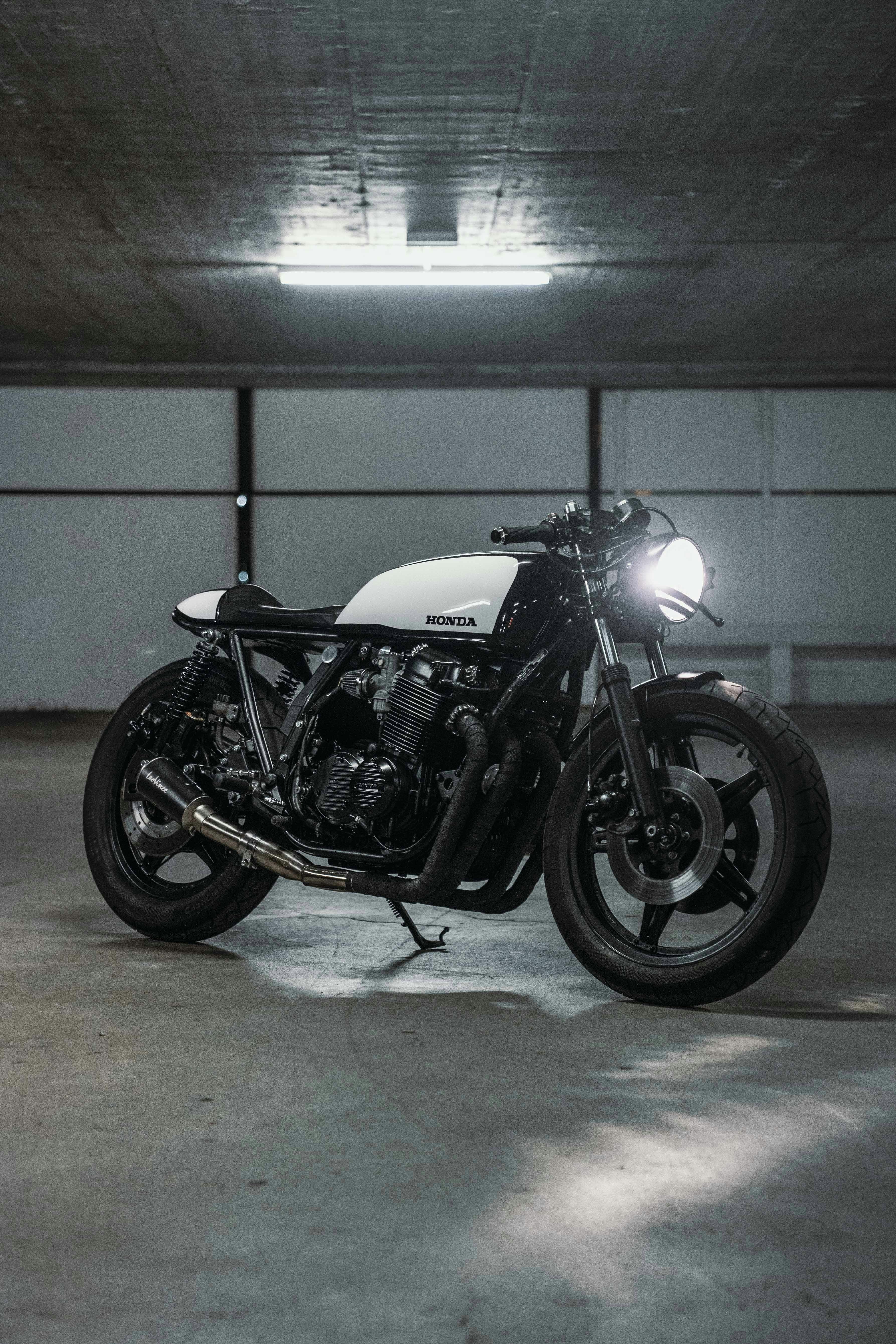 30,000+ Honda Motorcycle Pictures  Download Free Images on Unsplash