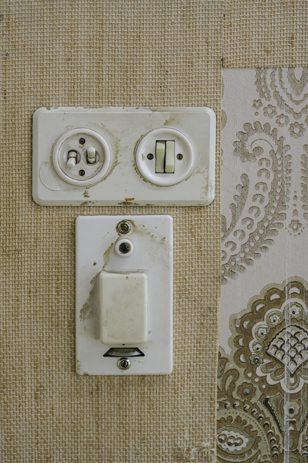 interruptor de luz blanca