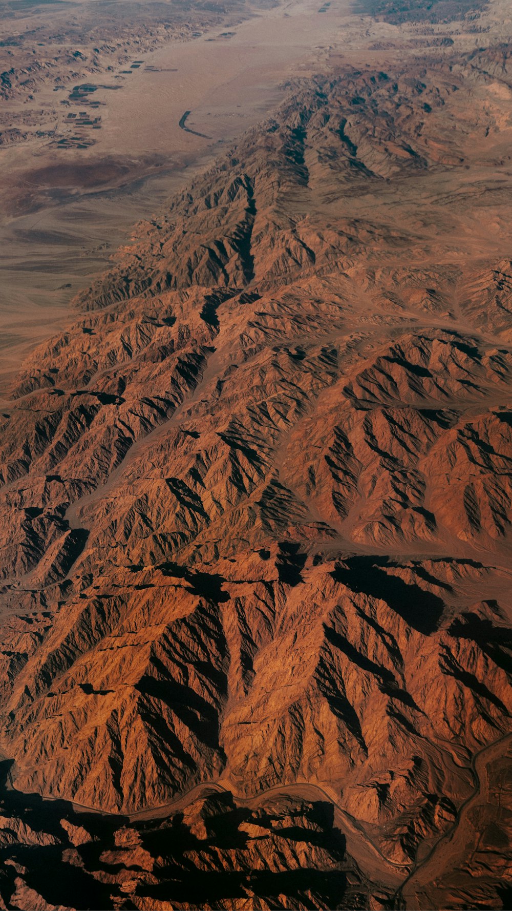 brown mountains