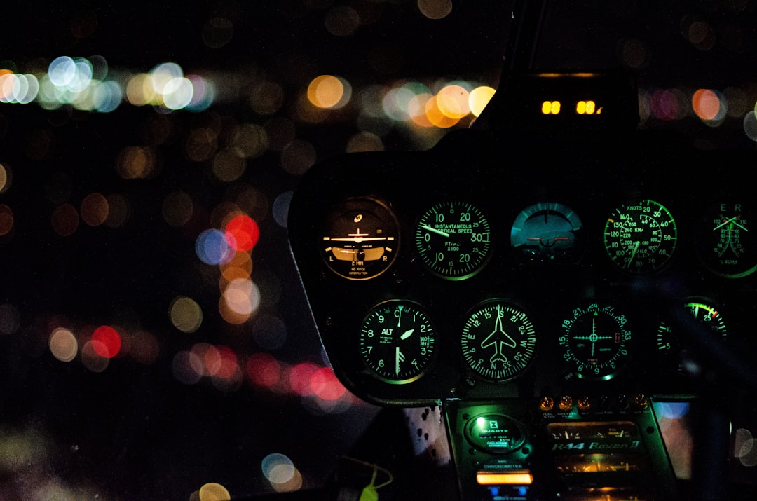 iOS Flight Tracker Apps A Comparison