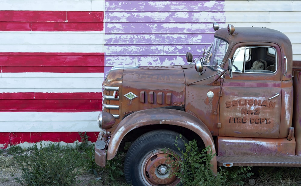 brown vehicle