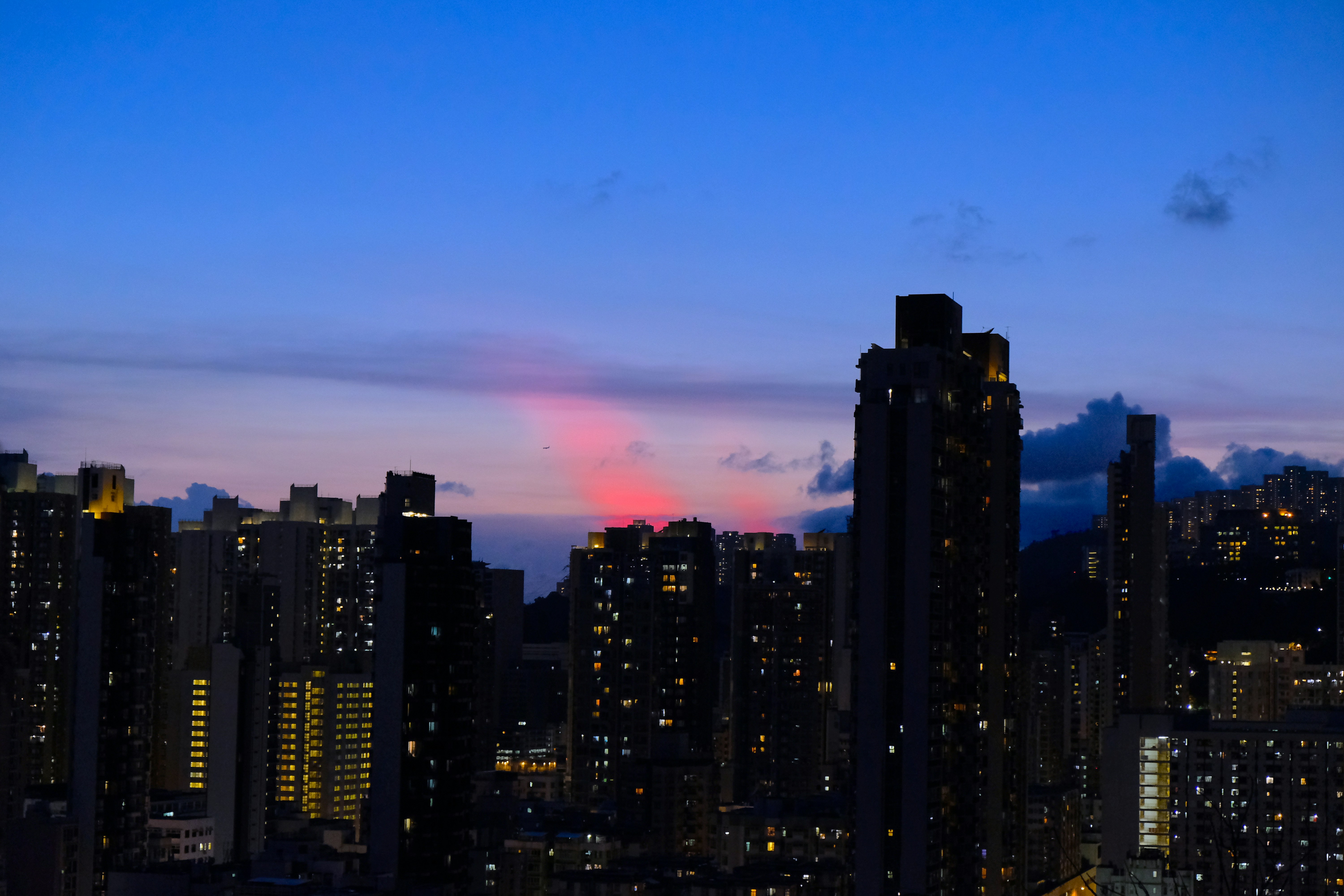 Luxury Online: Watches and Pens