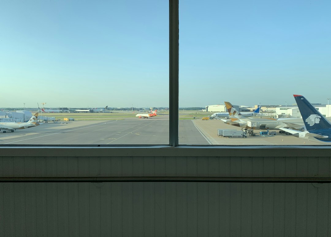 7 Essential Time-Saving Tips for Quick Airport Layovers in Major As… — 7 Essential Time-Saving Tips for Quick