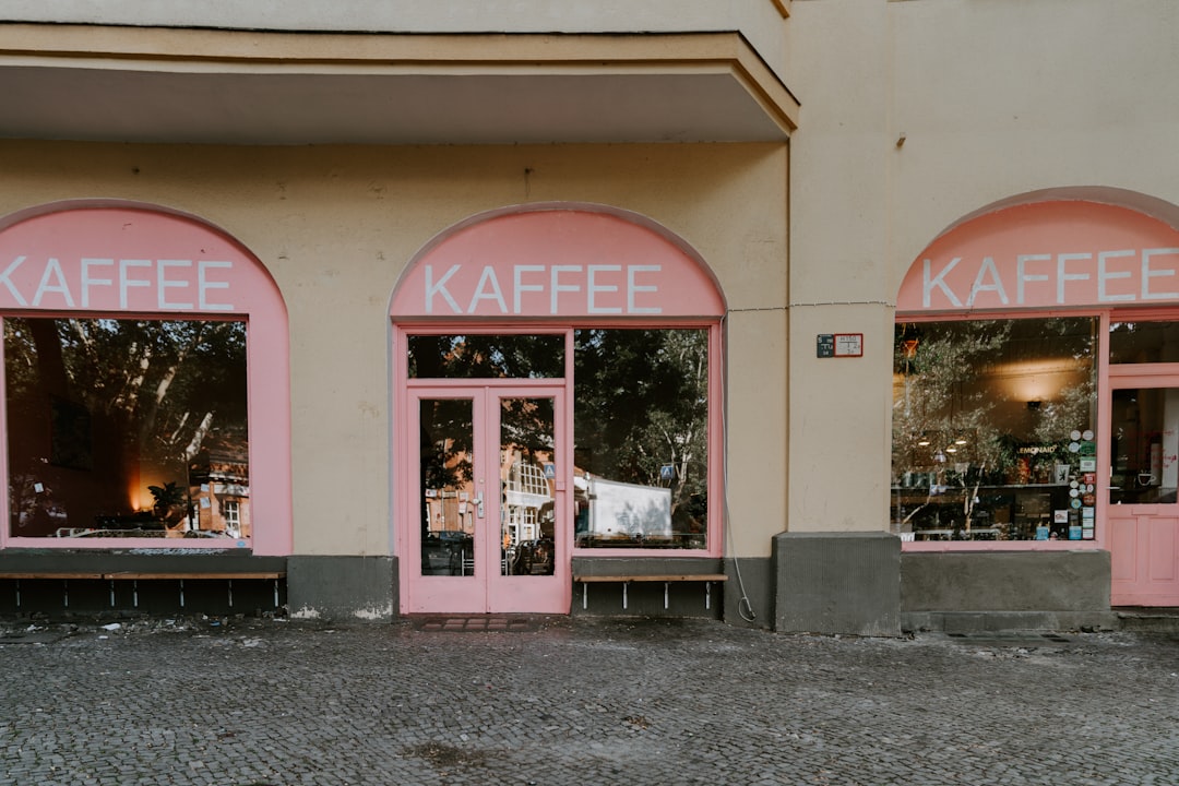 Kaffee storefront