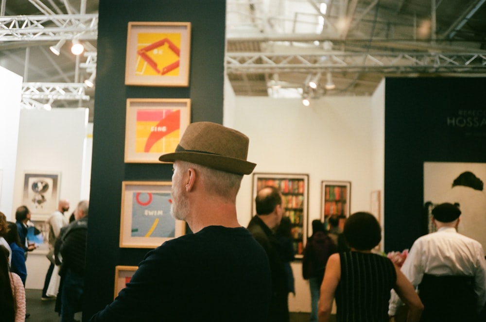 person wearing brown hat