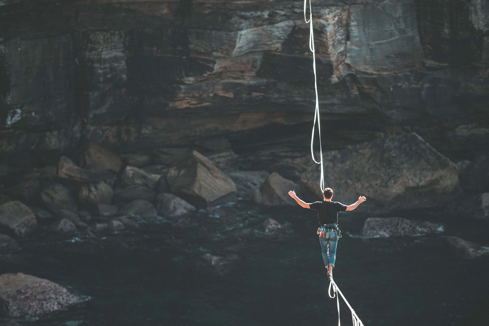 Sandun Ella – Abseiling & Climbing
