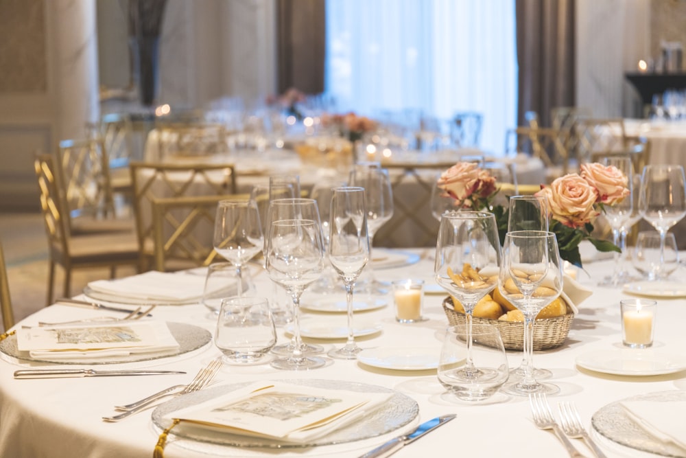 table arrangement in a room