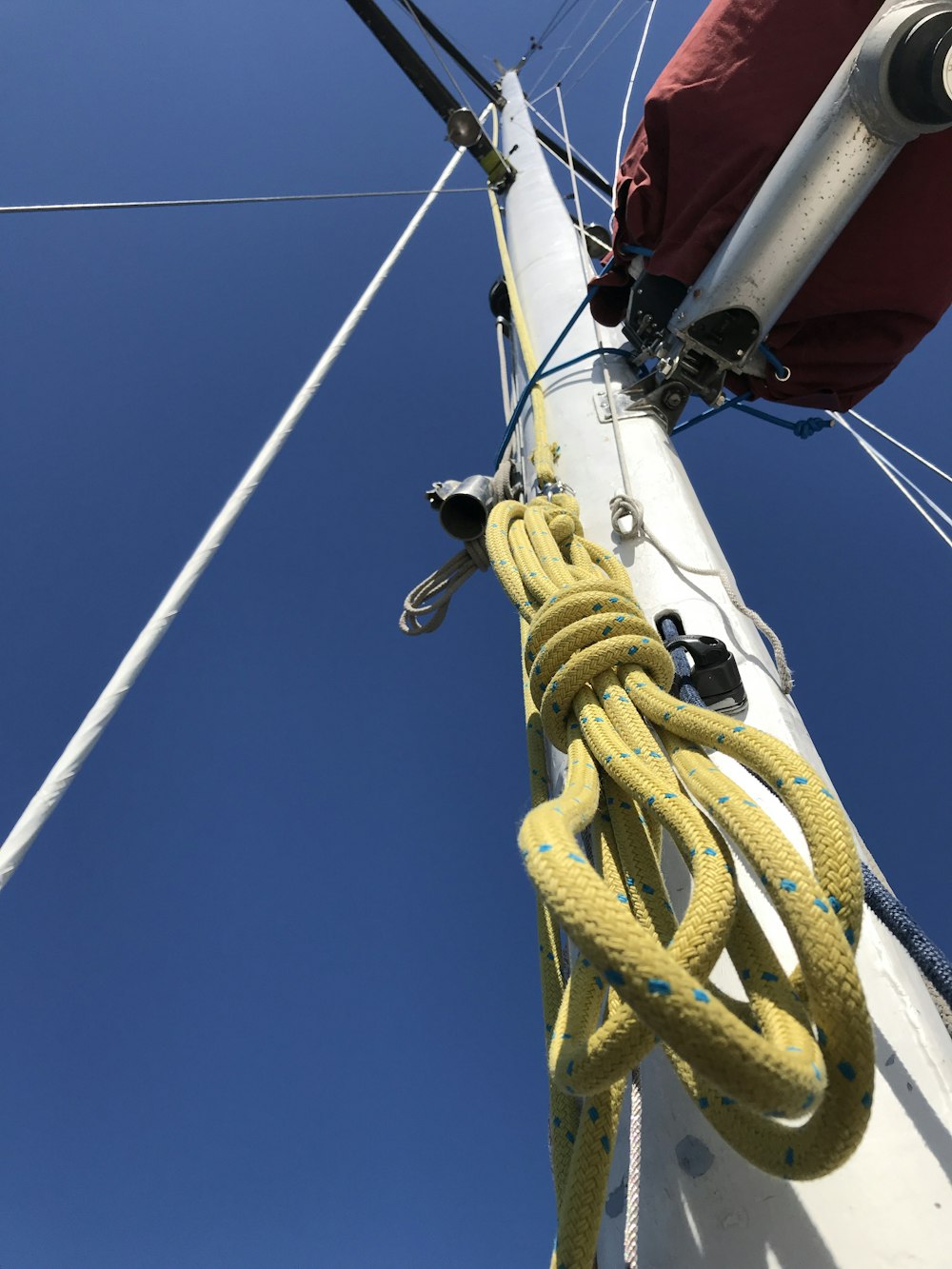 yellow rope