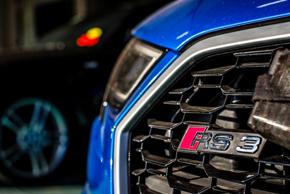 blue and black vehicle grille