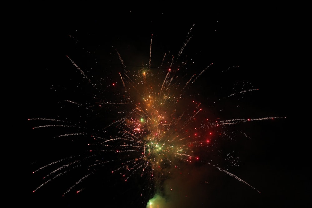 Captura de tela da exibição de fogos de artifício