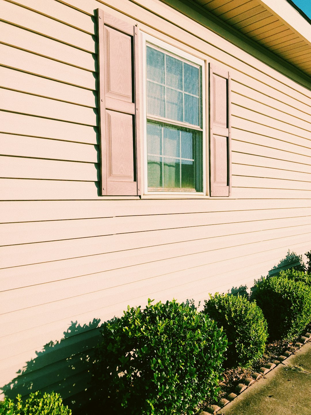 The Benefits of New Siding and Windows