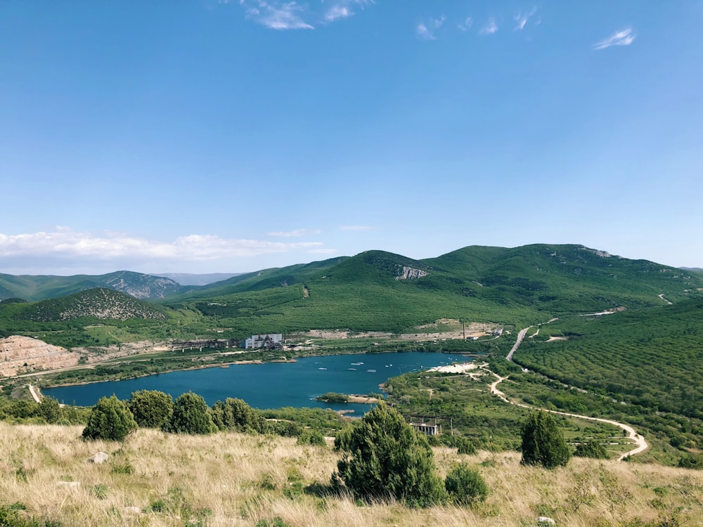 green grass mountain scenery