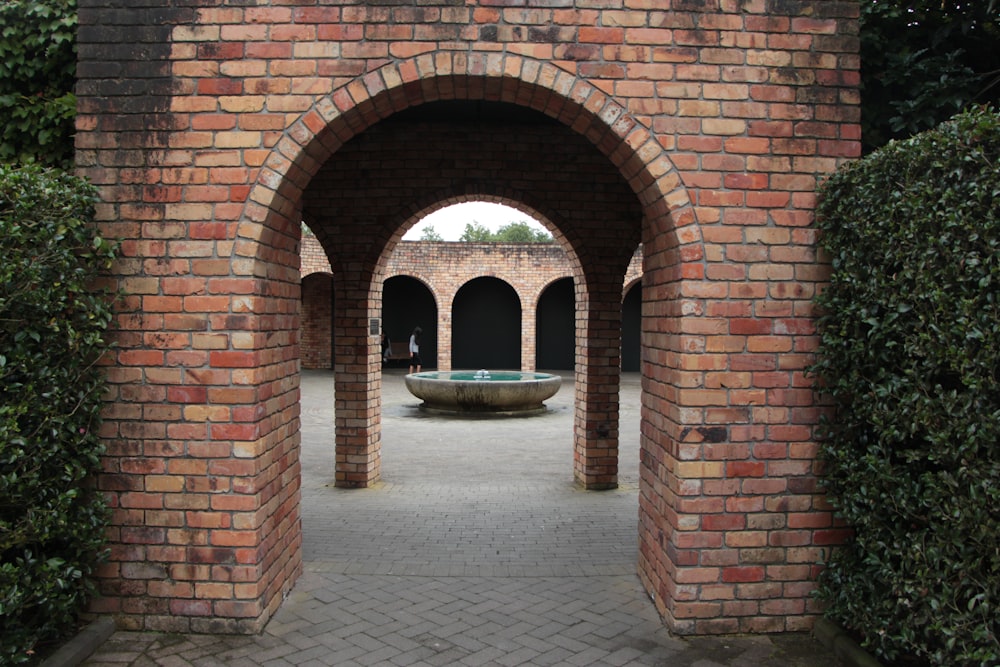 brown concrete building