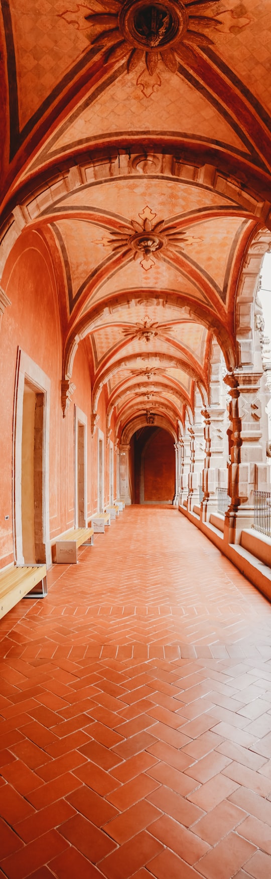 empty brown hallway in Querétaro Mexico
