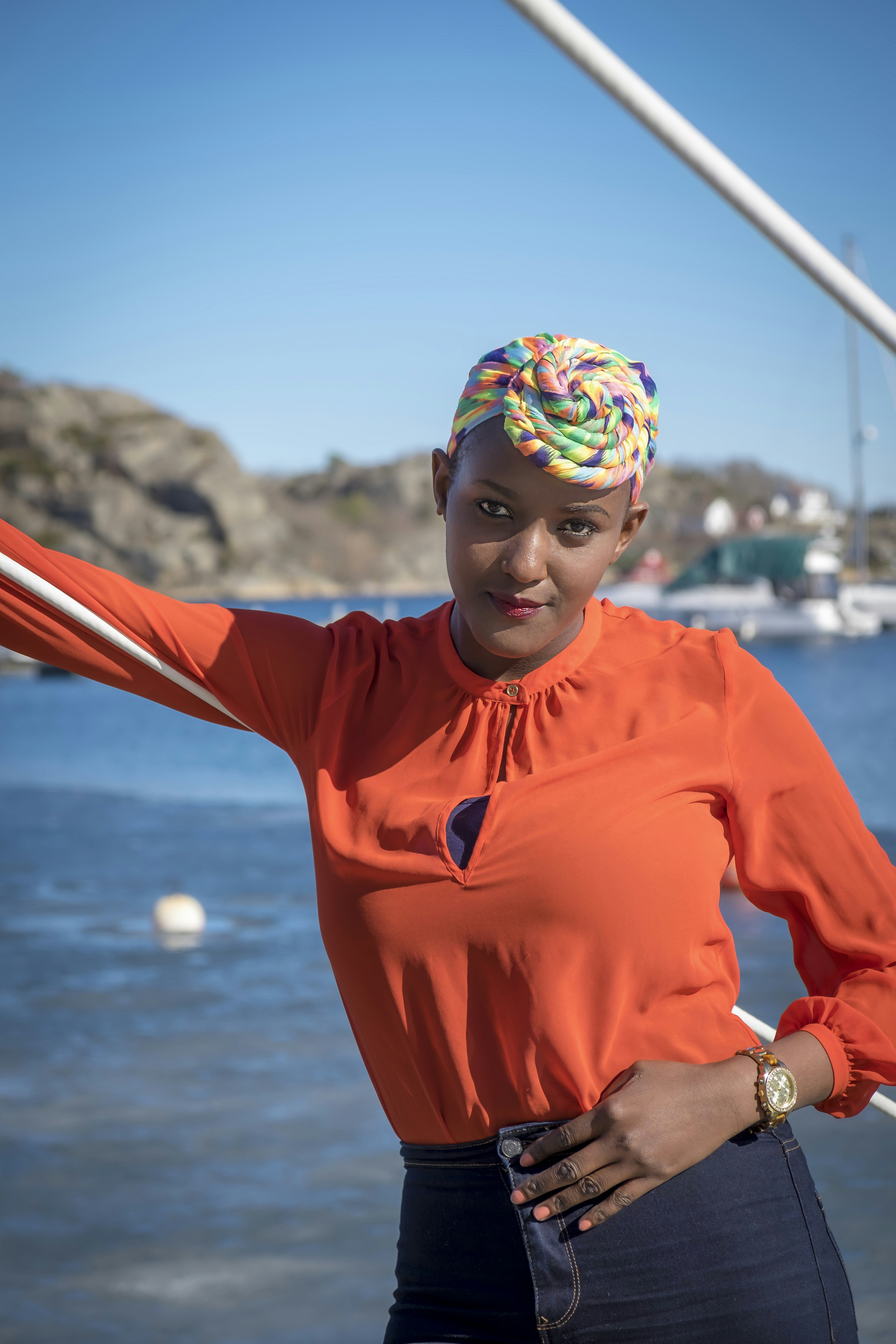 femme près de l’océan