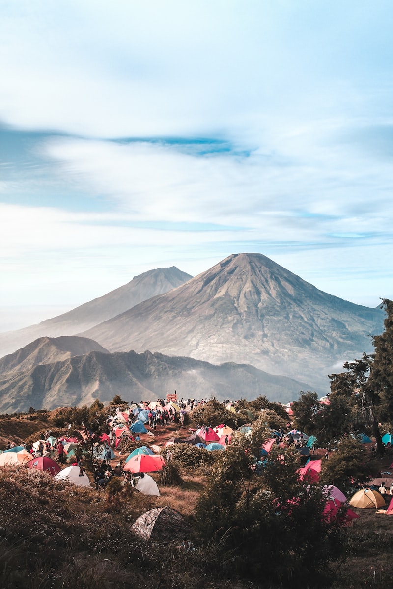 Pemandangan sunrise Gunung Prau via Patakbanteng