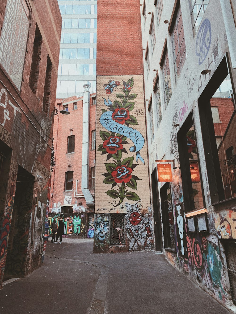 peinture murale pendant la journée